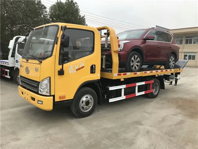 1740099334130216.jpg 拖车35.jpg